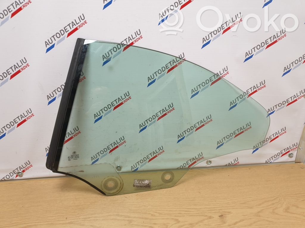 BMW 3 E92 E93 Rear door window glass 