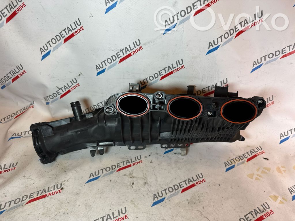 BMW 2 F45 Kolektor ssący 