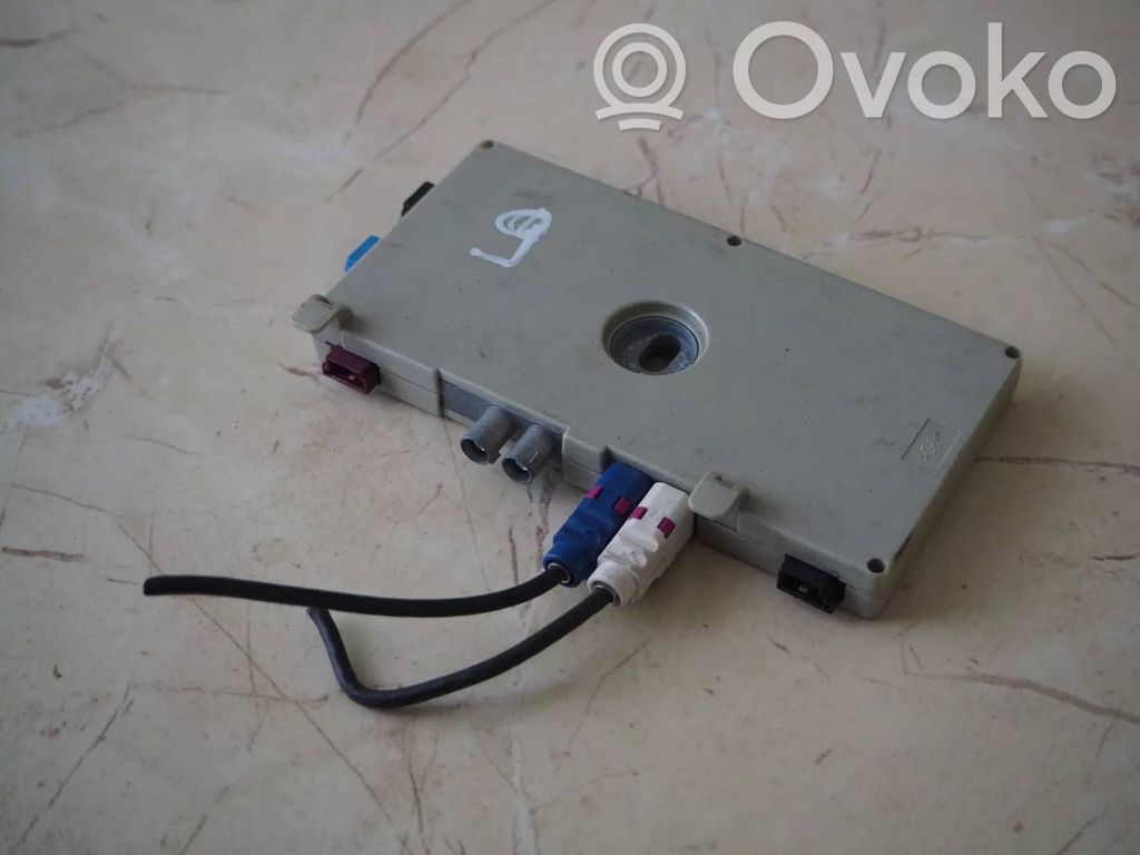 BMW 3 E92 E93 Antenos stiprintuvas 