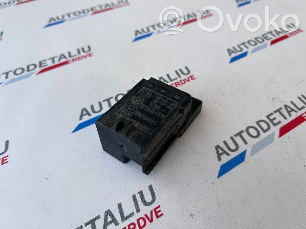 BMW 5 E39 Glow plug pre-heat relay 