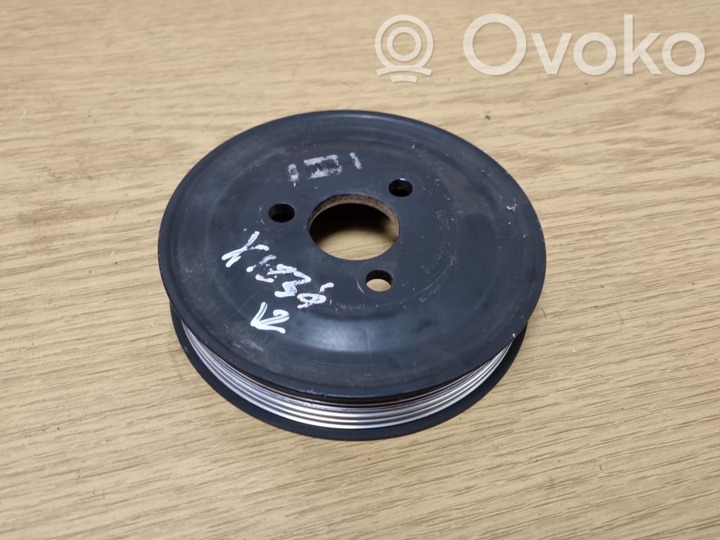 BMW X1 E84 Power steering pump pulley 