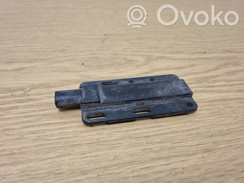 Radion pystyantenni   6922212