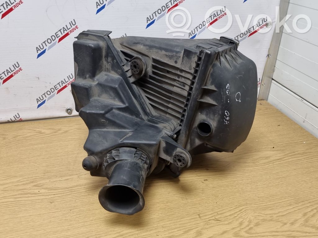 Air filter box   7500548,7500547,9876780