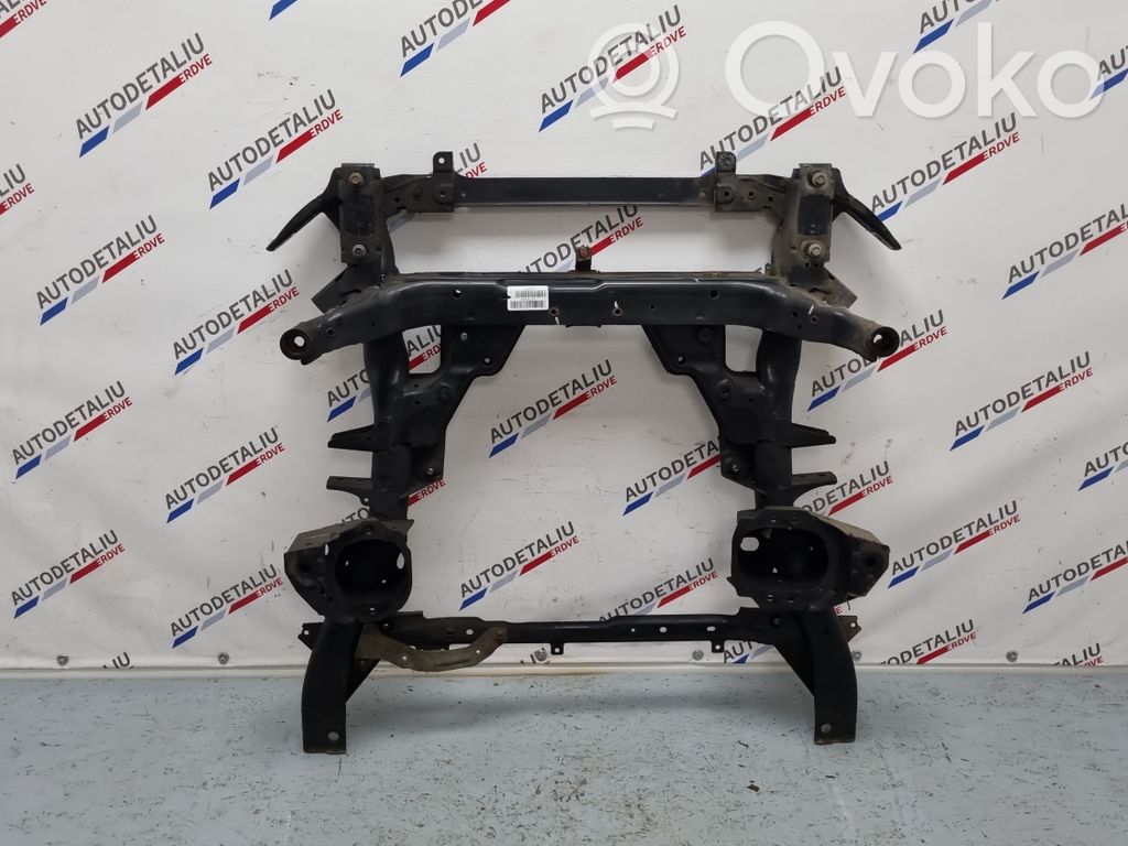 Priekinis traversas   31116779357,31116772681,6772681,6779357