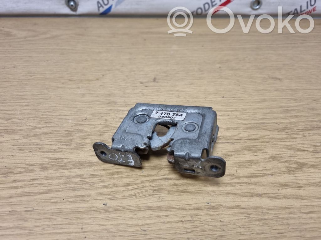 BMW X5 E70 Încuietoare capotă 