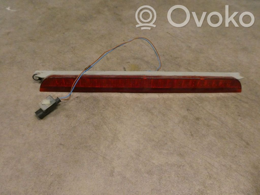 Dritte Bremsleuchte   8362039
