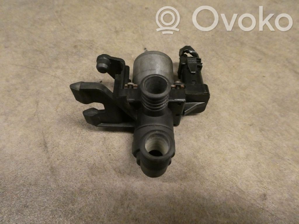 BMW 3 E36 Apsildes radiatora vārsts (-i) 
