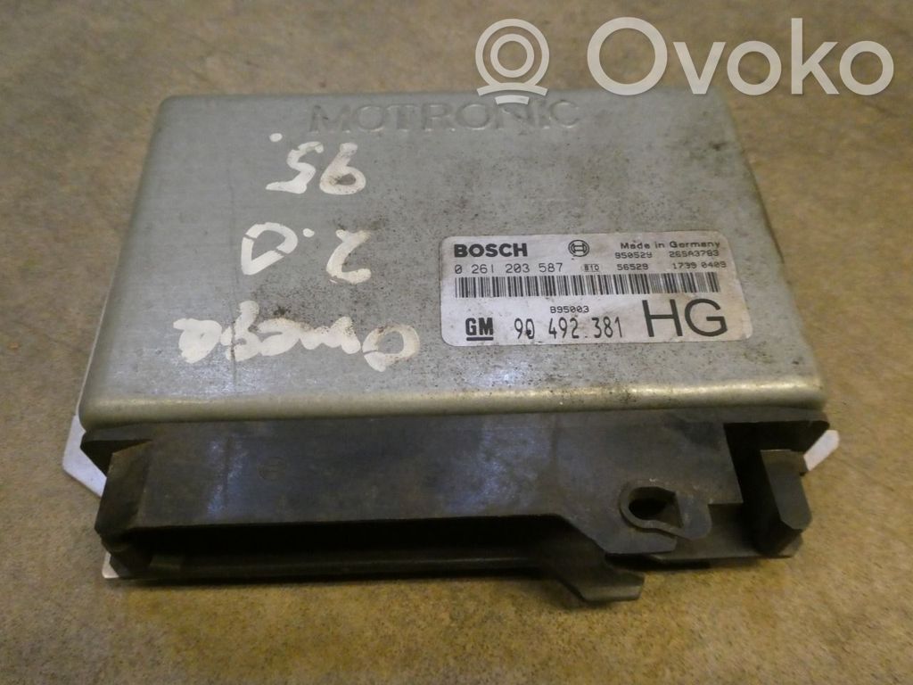 Opel Omega B1 Unité de commande / module d'injection 