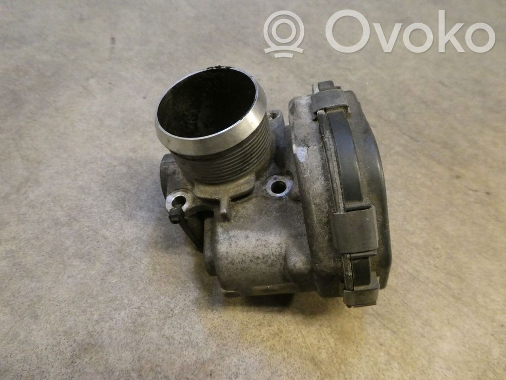 Audi A4 S4 B7 8E 8H Droseļvārsts 