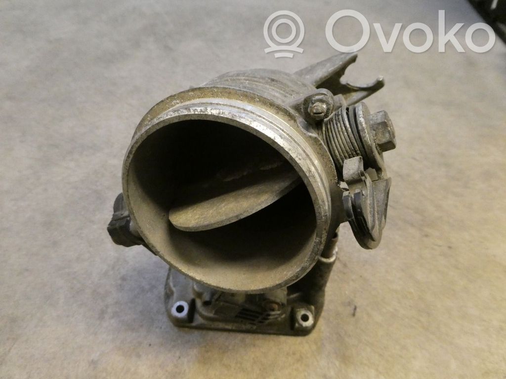 BMW 7 E38 Throttle valve 