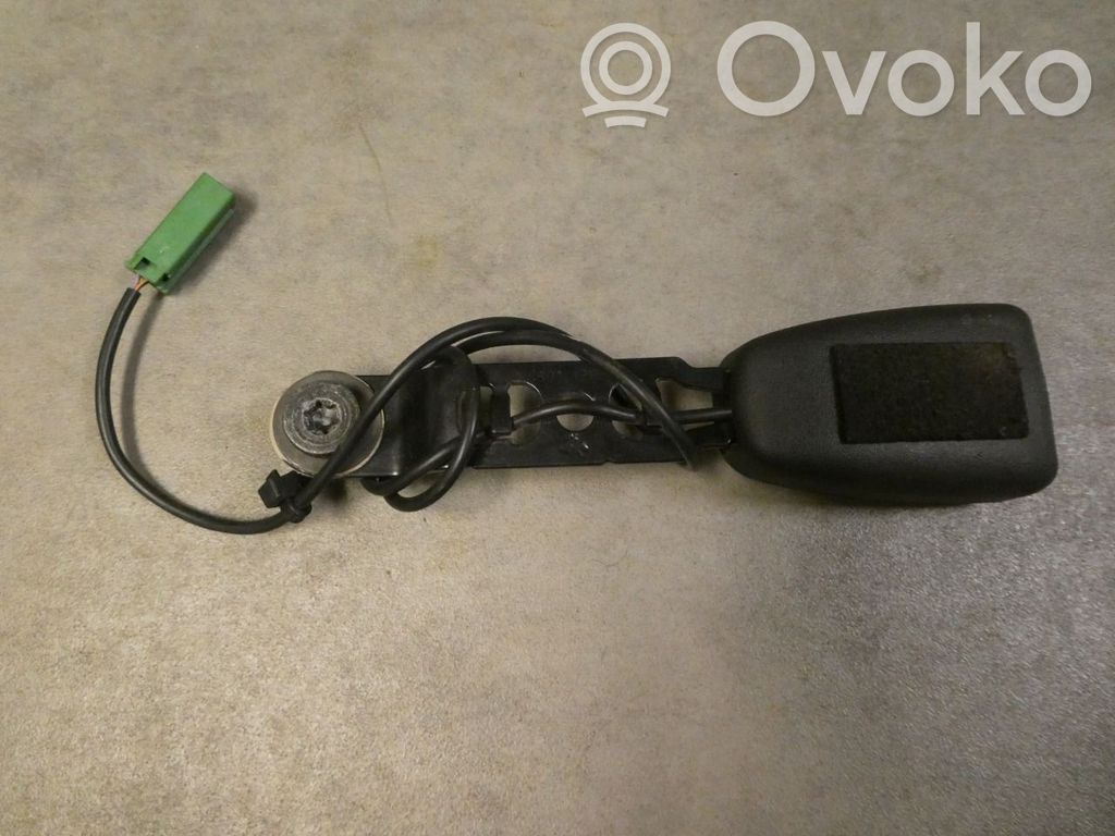 Volvo V50 Klamra przedniego pasa bezpieczeństwa 
