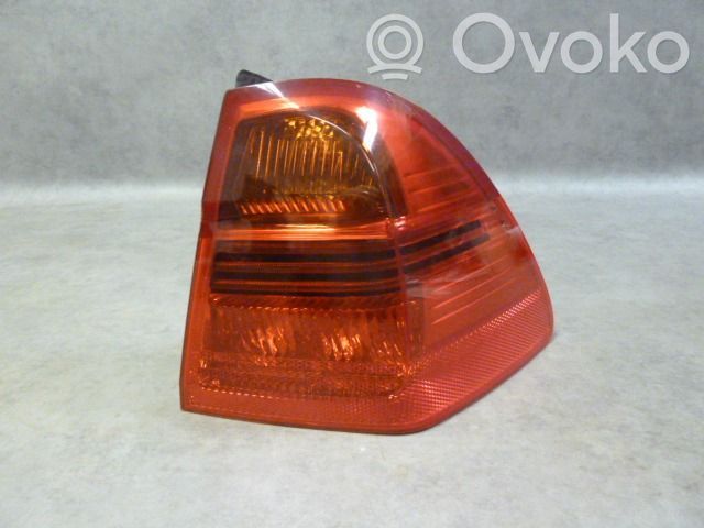 BMW 3 E90 E91 Aizmugurējais lukturis virsbūvē 