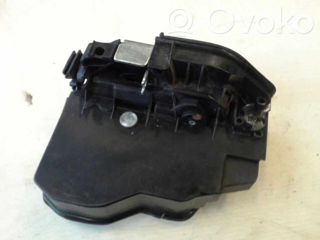 Central locking motor   51217202146