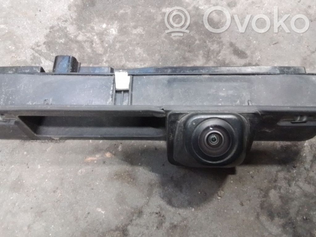 Reversing camera   2212988