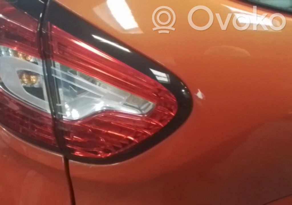 Rear/tail lights   265554078R