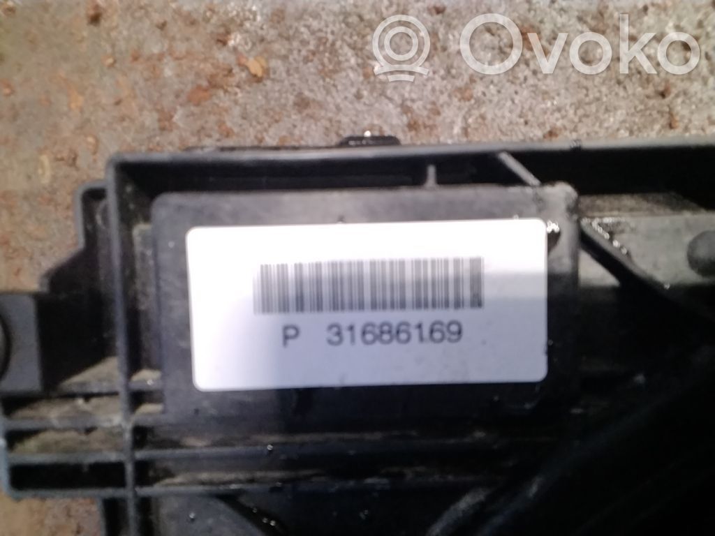 Elektrisks radiatoru ventilators   31686169