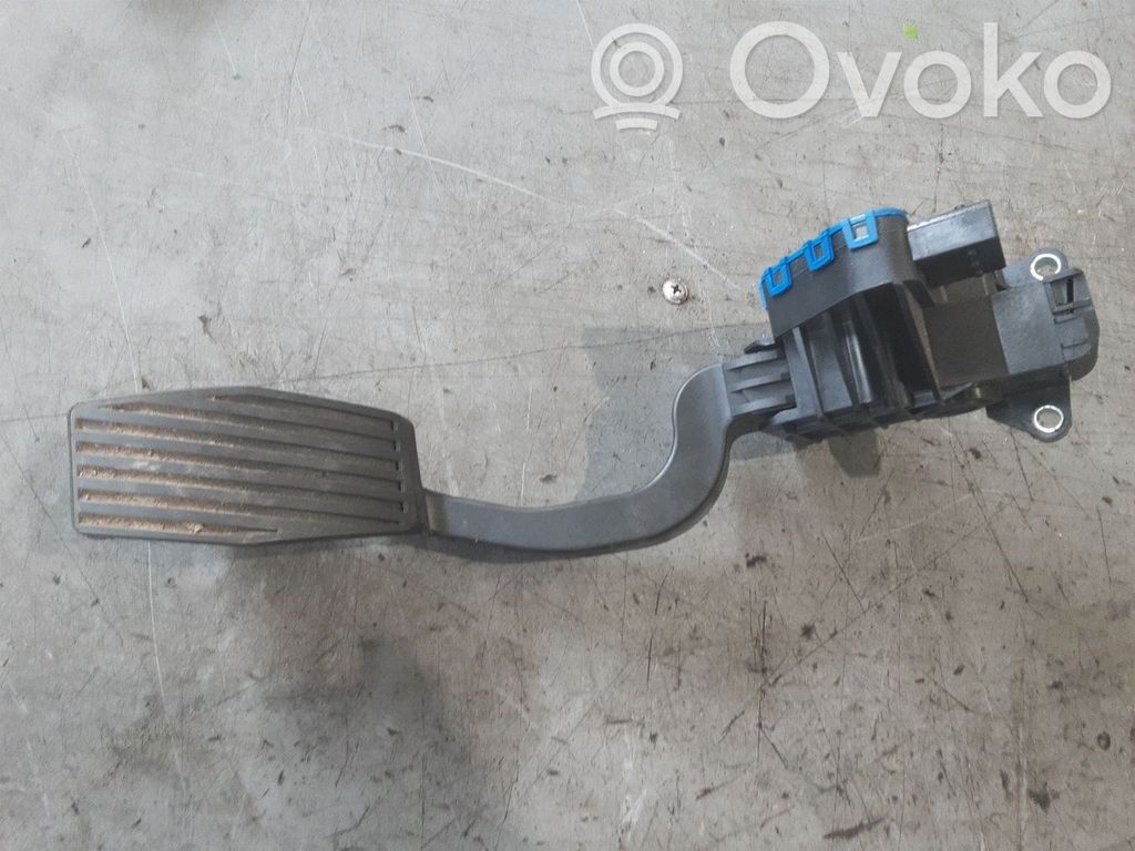 Opel Corsa E Akseleratora pedālis 