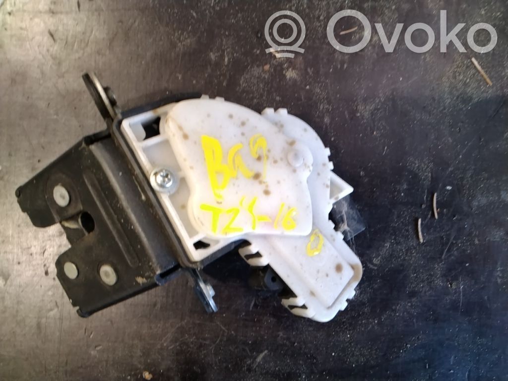 Motor de bloqueo de puertas   G33M62310B