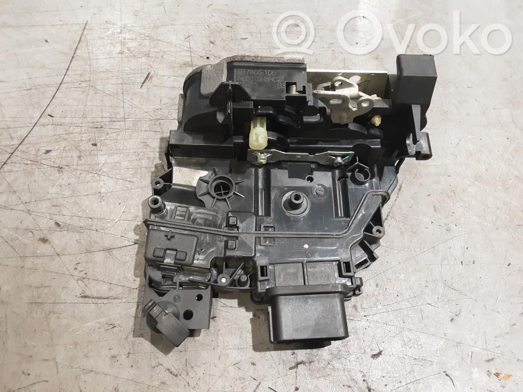 Central locking motor   AV1AR21813CG