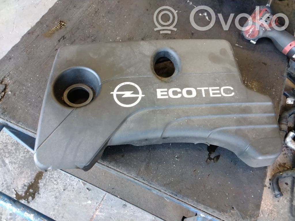 Opel Corsa E Motorabdeckung 