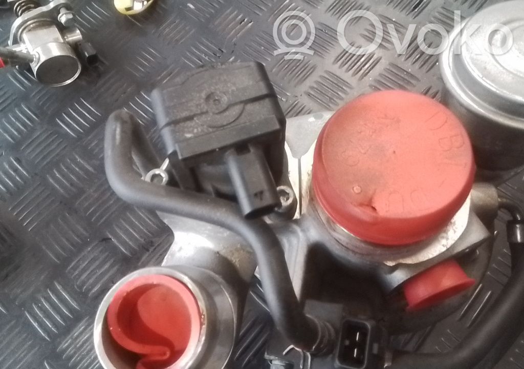 Turbo   12657396