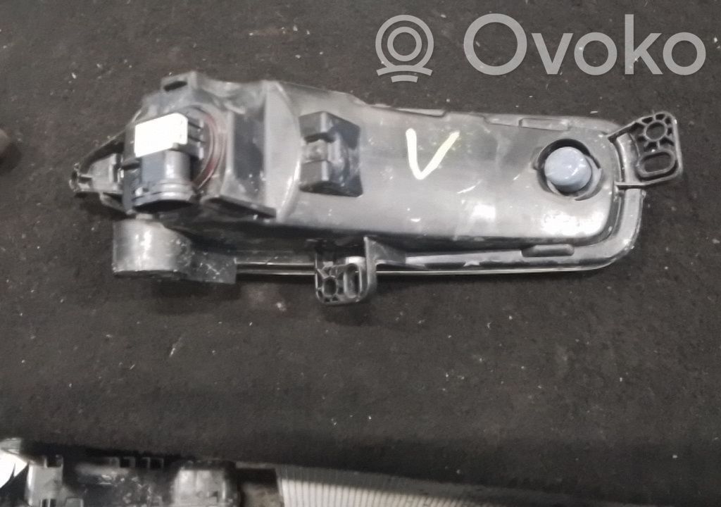 Front fog light   1874688