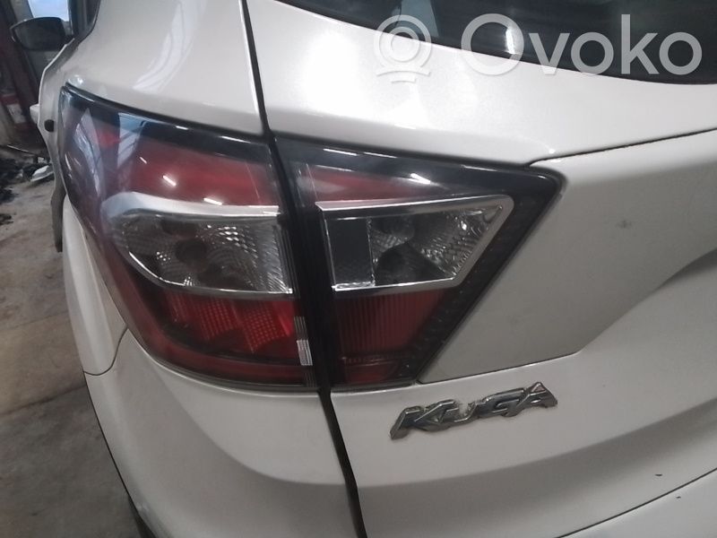 Rear/tail lights   2247369