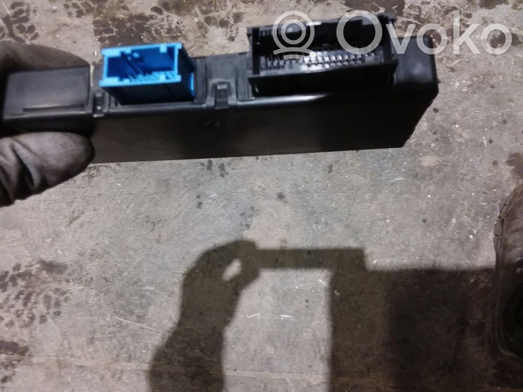 BMW X3 F25 Module confort 