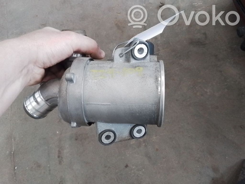 Vandens pompa   2801563