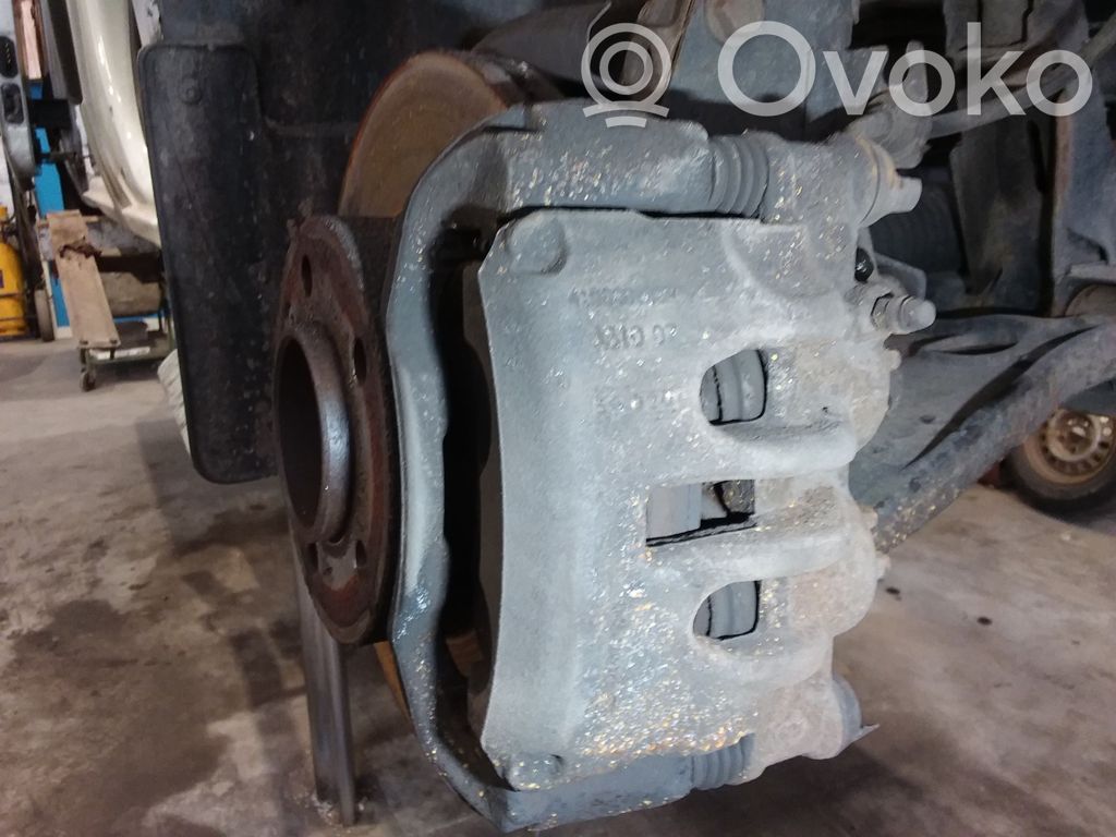 Front brake caliper   410015708R