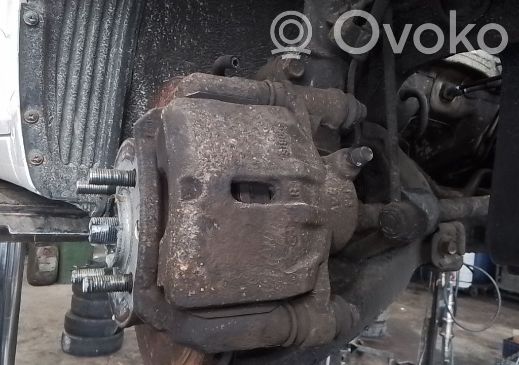 Передний суппорт   581301Y350
