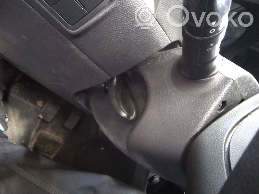 Steering wheel column trim   845101Y001EQ