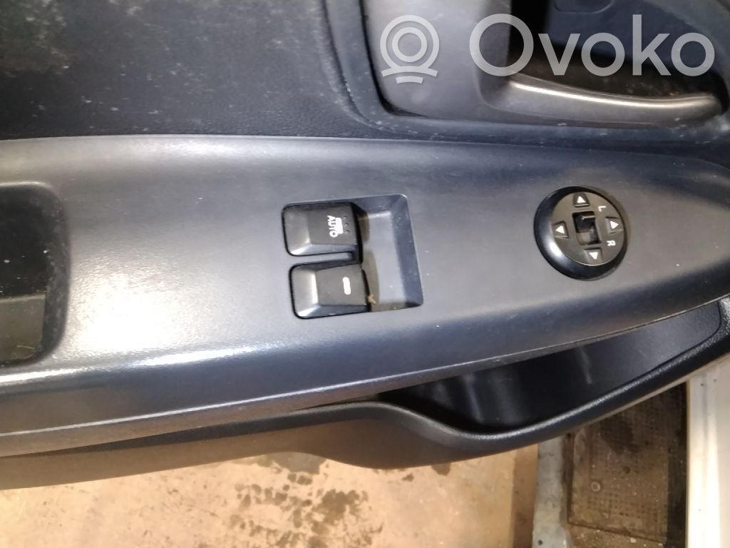 KIA Rio Electric window control switch 