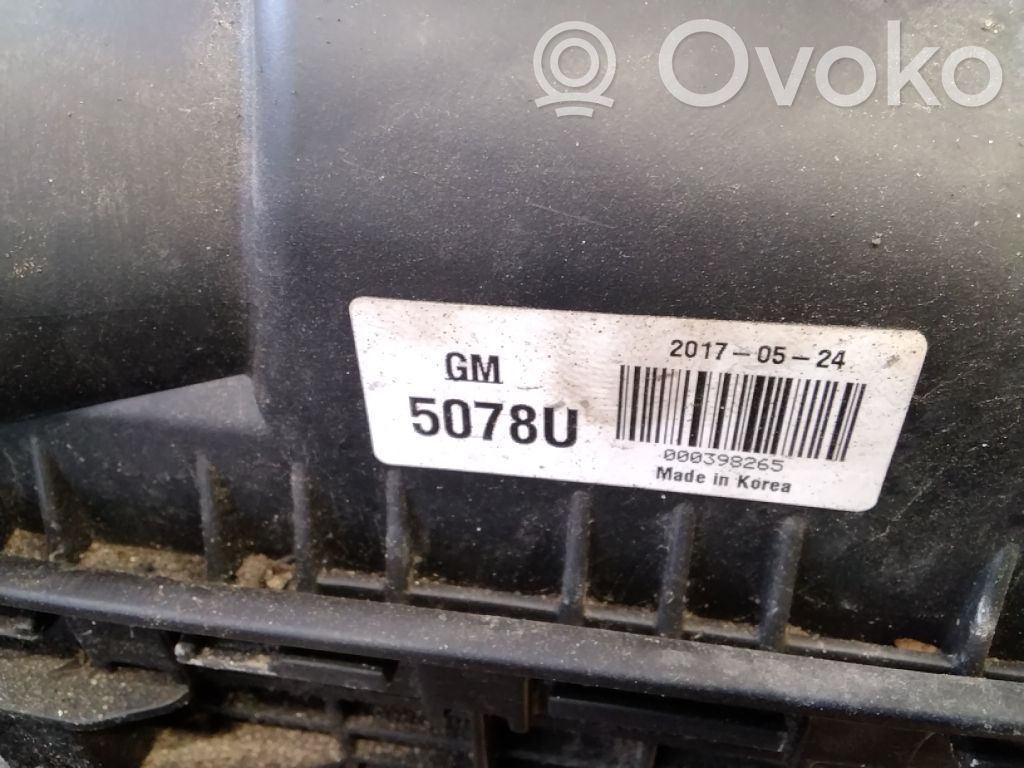 Air filter box   42359288