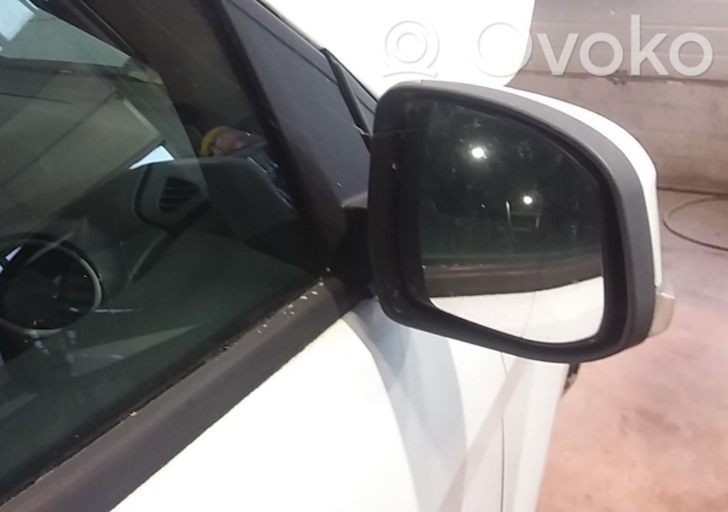 Front door electric wing mirror