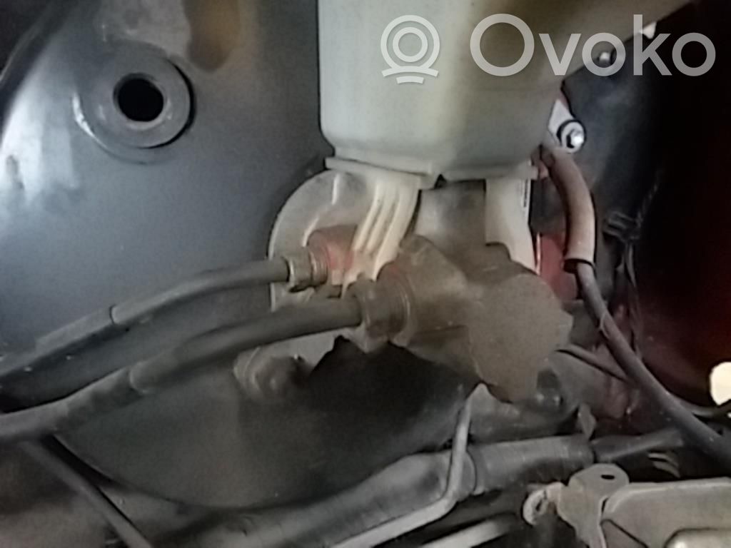 Master brake cylinder
