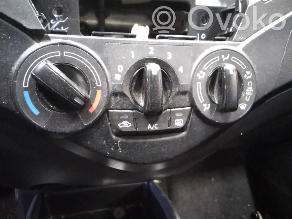 Suzuki Baleno IV Climate control unit 