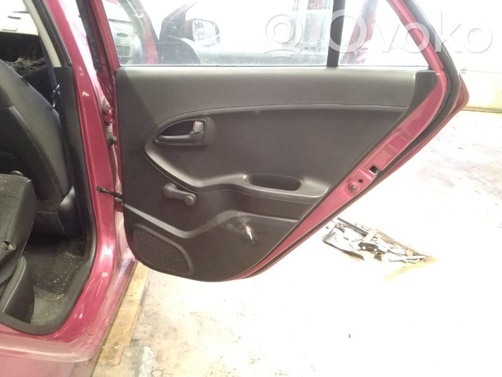 KIA Picanto Apšuvums aizmugurējām durvīm 