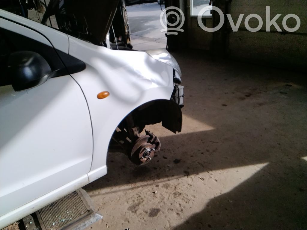 Suzuki Alto Guardabarro 