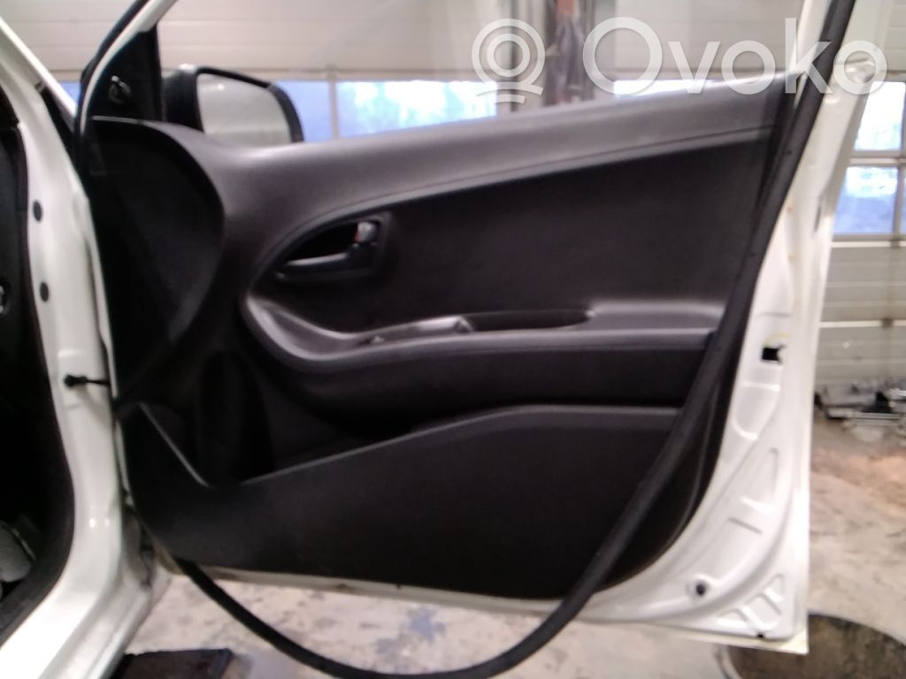 KIA Picanto Apšuvums aizmugurējām durvīm 