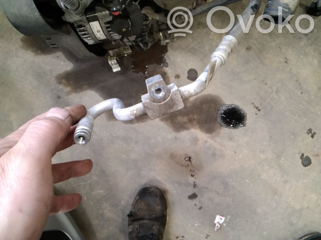 Ford Fiesta Ilmastointilaitteen putki (A/C) 