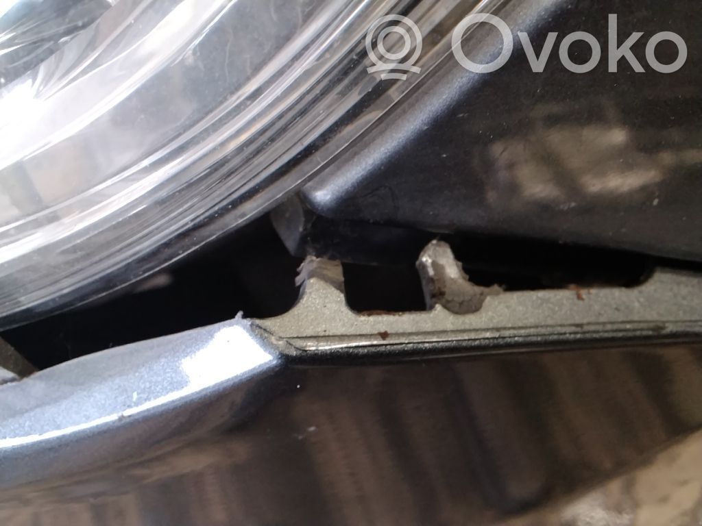 Front bumper   7401TN