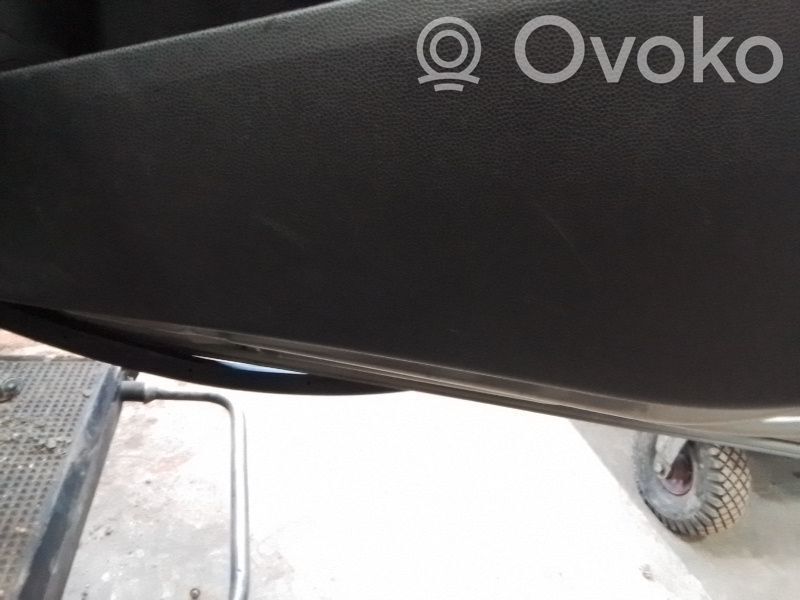 KIA Picanto Apšuvums aizmugurējām durvīm 