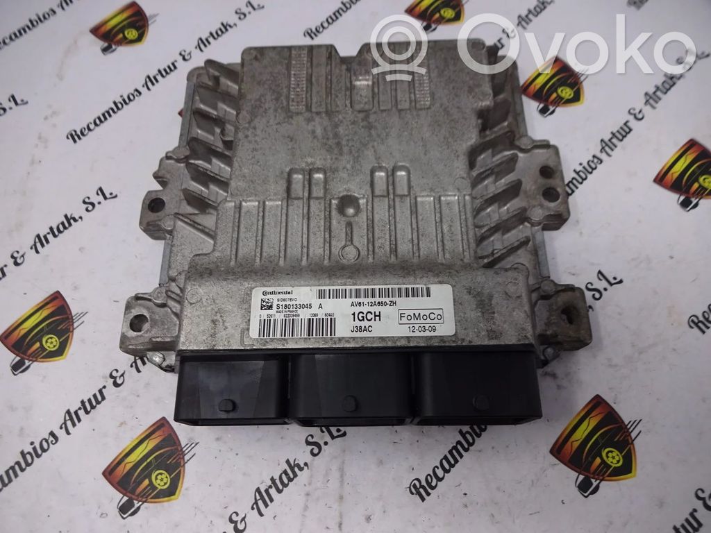 Ford Escape III Other engine part 