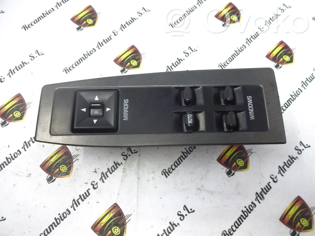 Cadillac DTS Comutator comandă geamuri electrice 