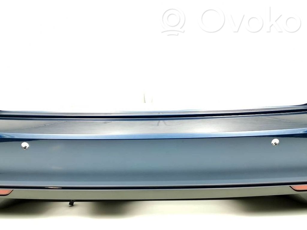 Volkswagen PASSAT B8 Parachoques 