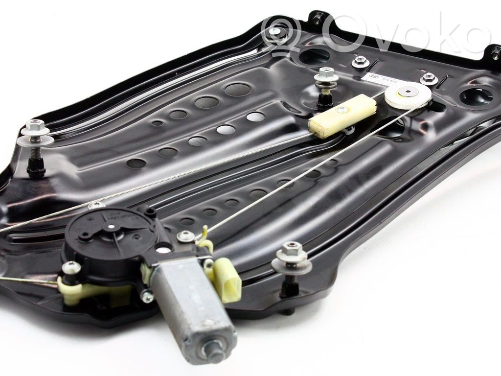 Audi A5 8T 8F Elektryczny podnośnik szyby drzwi 