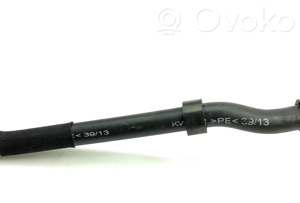 Volkswagen Golf VIII Conductă/furtun lichid de răcire motor 