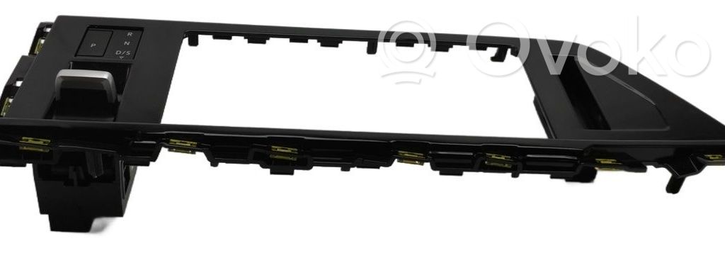 Element deski rozdzielczej / dół   7T0713059E,7T0713059E,7T0713052D,7T0713059EXLB,7T1857747D,7T1857747D041