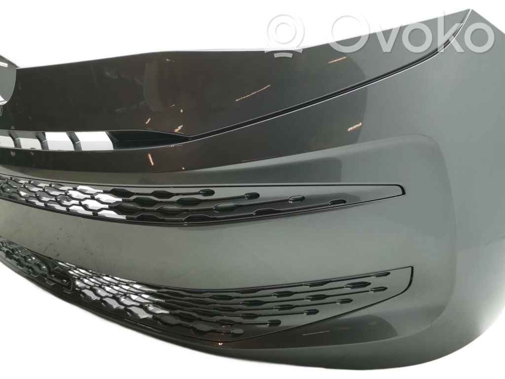 Front bumper   7T0807221C,7T0807221C,LR7H,7T0807217GRU,7T0807221F